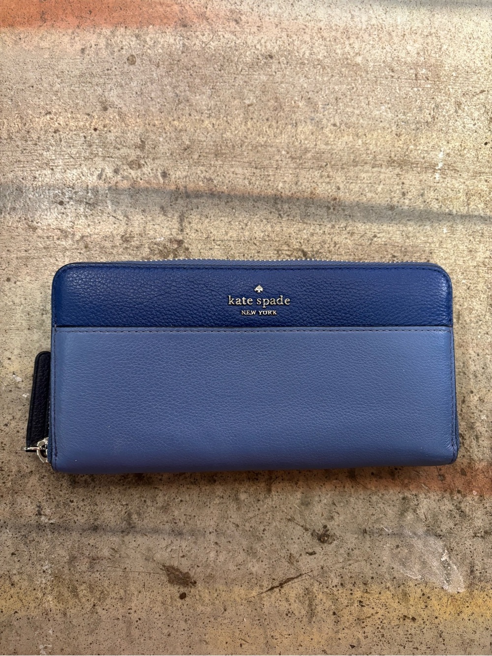 kate spade Two-Tone Blue Leather Zip Wallet